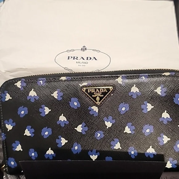 Prada | Bags | Nwt Prada Zippy Wallet | Poshmark display picture 1